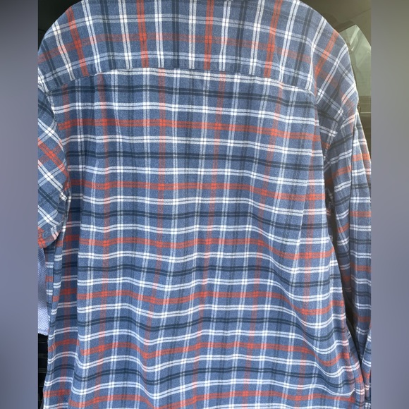 MENS flannel button down - Picture 3 of 3
